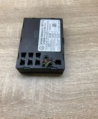 Mercedes-Benz E W211 Gateway control module A2115403145