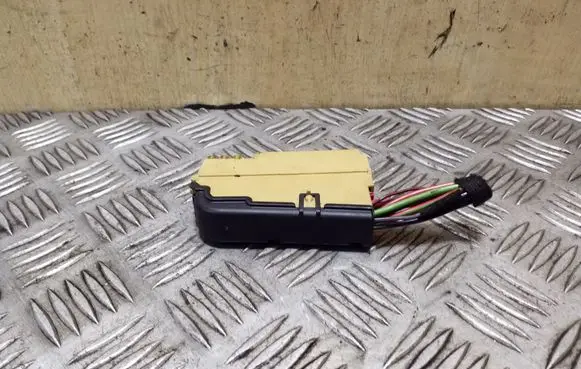 Audi A4 S4 B8 8K Fuse module 4F1941824A