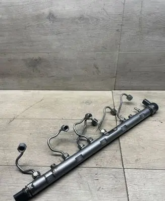 BMW X5 E70 Fuel main line pipe 7805423 0445216036