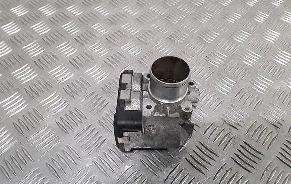 Renault Koleos I Throttle valve 8200330810e 0281002681 h8200330812