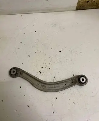 Mercedes-Benz C W204 Rear control arm 20407111