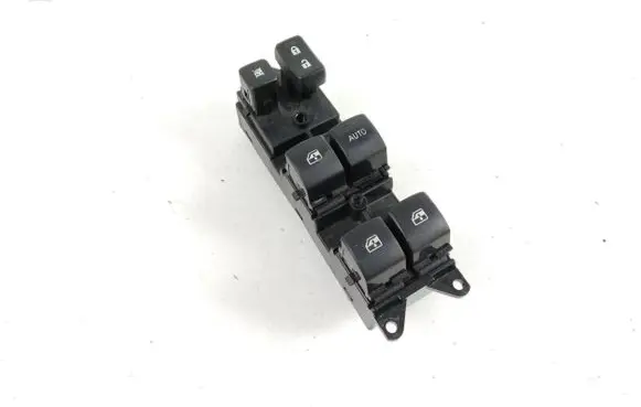 Mitsubishi Outlander Electric window control switch 8608A346