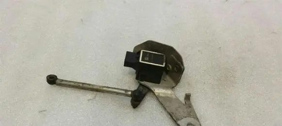 BMW 6 E63 E64 Headlight/headlamp level sensor 6784694