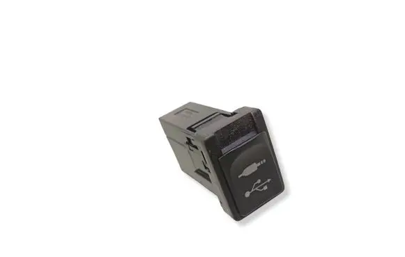 Toyota Auris E180 USB socket connector 861900D030