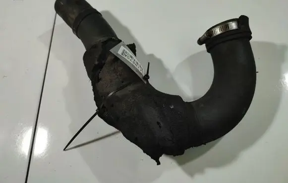 Toyota Auris 150 Intercooler hose/pipe