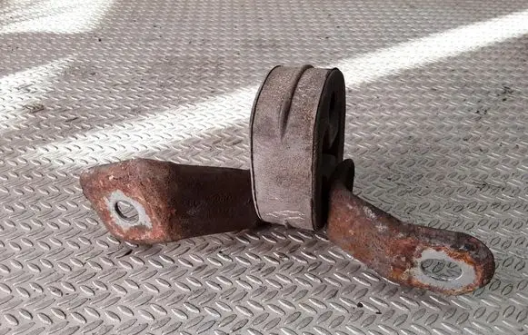 Muffler mount bracket/holder