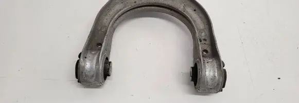 Mercedes-Benz E W211 Front lower control arm/wishbone A2113306707