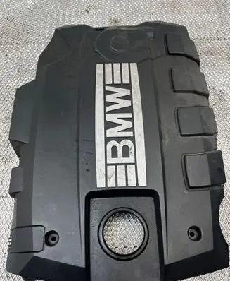 BMW 1 E81 E87 Engine cover (trim) 527945