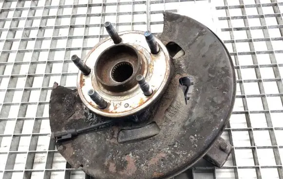 Chevrolet Orlando Front wheel hub spindle knuckle
