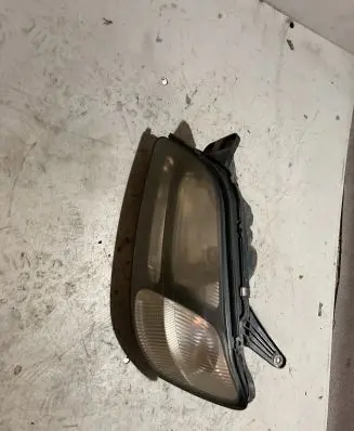 Subaru Legacy Headlight/headlamp