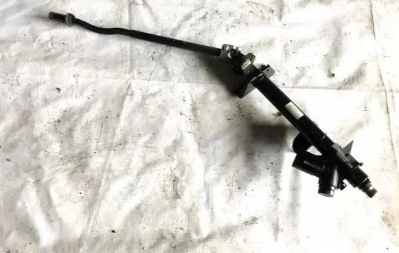 Mercedes-Benz A W168 Steering wheel axle a1684600816 q013