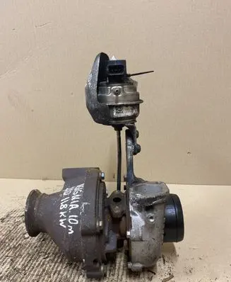 Opel Insignia A Turbo GM55570748 7861371