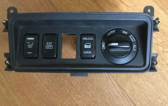 Nissan Pathfinder R51 ESP (stability program) switch VP5NFXF10K907
