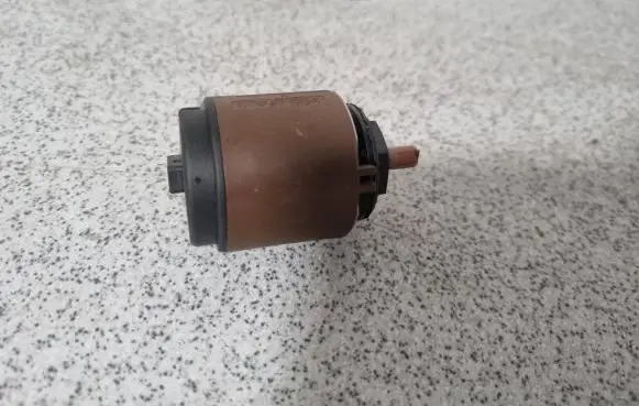 BMW 5 E39 Fog light switch 8363684