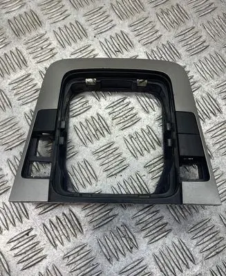 Volkswagen PASSAT B6 Gear shifter surround trim plastic 3C0864263 0520303303