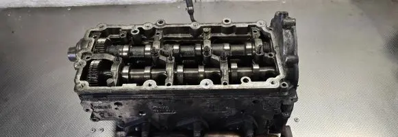 Audi A6 S6 C6 4F Engine head 