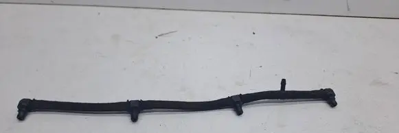 Opel Vectra C Fuel injector supply line/pipe 