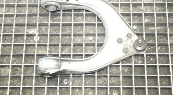 Mercedes-Benz E W211 Front lower control arm/wishbone