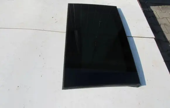 Mercedes-Benz C W204 Sunroof glass A2047800121