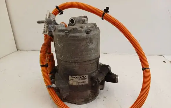 Volvo XC60 Air conditioning (A/C) compressor (pump) P31366055