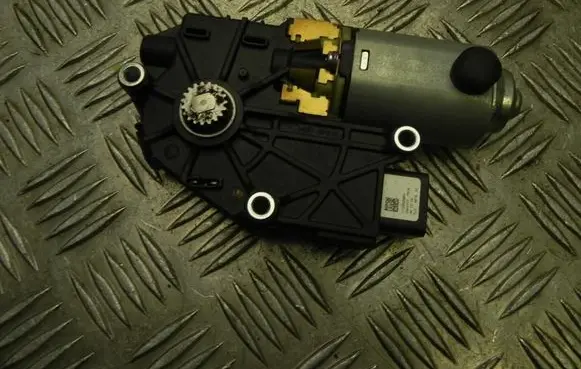 Land Rover Range Rover Sport L494 Sunroof motor/actuator 226114A