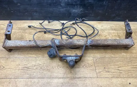 Opel Vivaro Tow bar set 530097 55R015950 E11005950