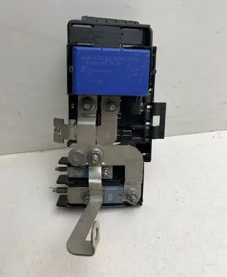 Mercedes-Benz A W176 Other relay A0035422319 A2465401350