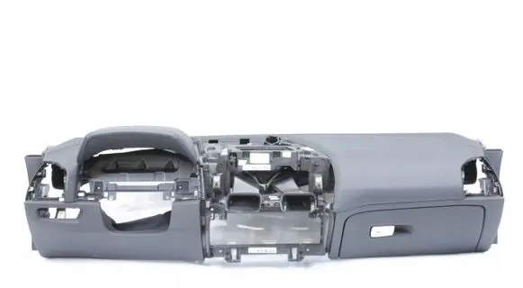 BMW 8 G15 Dashboard 7950804