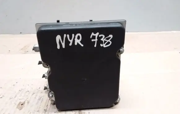 Toyota Avensis T270 ABS Pump 0265951567 4454005100 0265251490