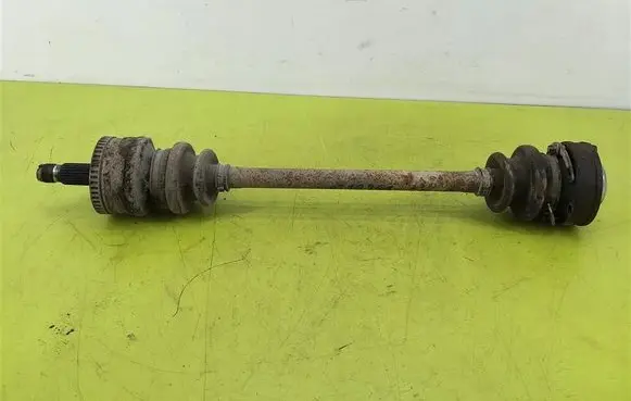 Mercedes-Benz E W210 Rear driveshaft