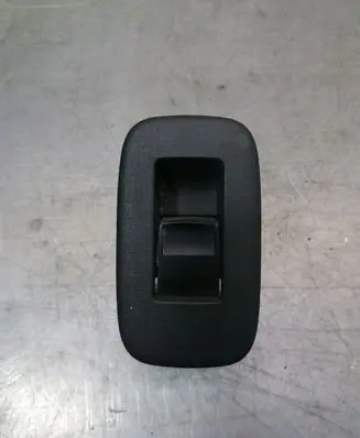 Toyota Auris 150 Electric window control switch