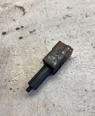 Nissan X-Trail T30 Brake pedal sensor switch
