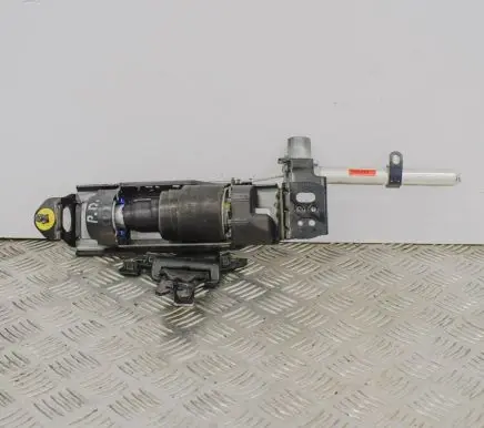 Volvo V50 Front seatbelt 62457831