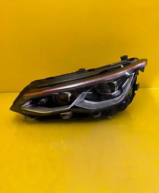 Volkswagen Golf VIII Headlight/headlamp 5H1941059A