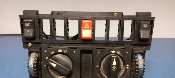Mercedes-Benz E W124 Climate control unit 1248302585