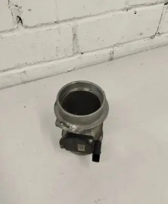 Audi A6 S6 C5 4B Mass air flow meter 1974000007 DMA0206 22215