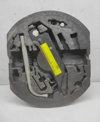 Seat Altea Spare wheel mounting bracket 1K0012115E