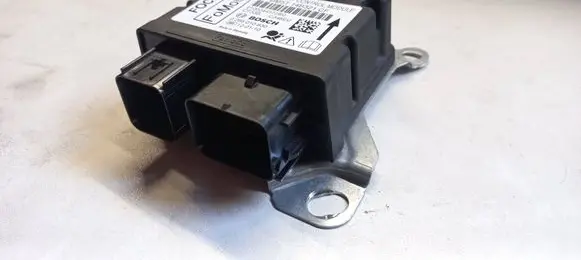 Ford Focus Airbag control unit/module BM5T14B321CF 0285010930 6100244572BC