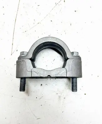 BMW X6 G06 Sway bar bush bracket, front 6865706 3710