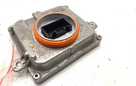 Skoda Superb B8 (3V) Voltage converter/converter module 4G0907397Q