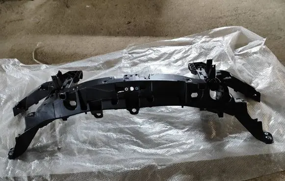 Mercedes-Benz Sprinter W907 W910 Radiator support slam panel