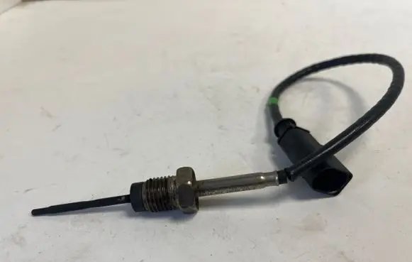 Audi A5 Sportback 8TA Exhaust gas temperature sensor 03L906088FH