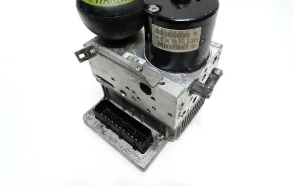 Mercedes-Benz E W211 ABS Pump 0265960019 D0J14040305