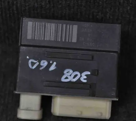 Peugeot 308 Glow plug pre-heat relay 9662570880
