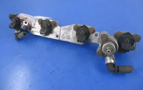 Ford Escort Fuel main line pipe