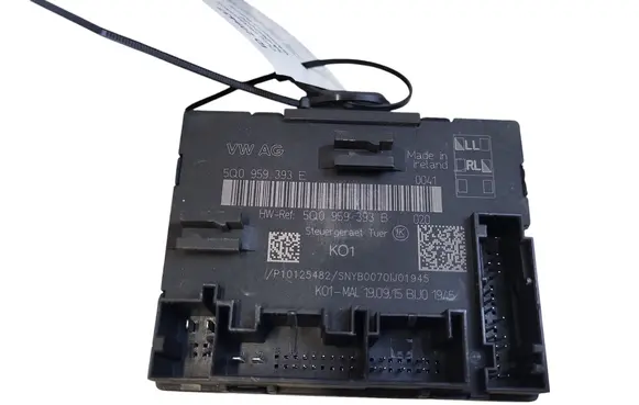 Volkswagen e-Golf Door control unit/module 5Q0959393B 5Q0959393E