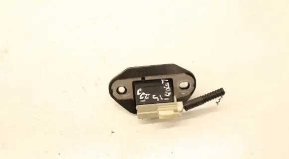 Lexus IS 220D-250-350 Tailgate opening switch 15A987