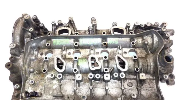 Renault Master III Rocker cam cover 130C07155R 130246760R