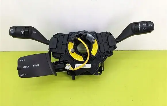 Ford Focus Indicator stalk 4M5T14A664AB