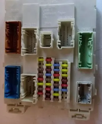 Ford C-MAX II Fuse box set DE16072 131205 14A073